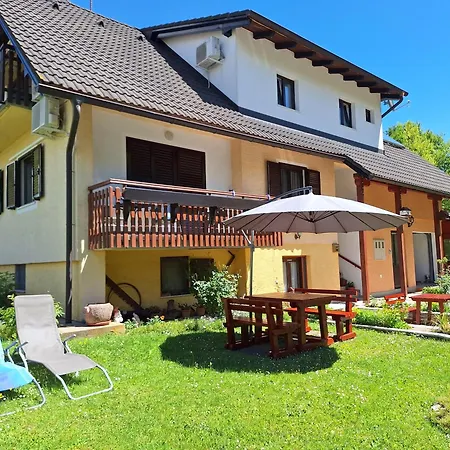 Guesthouse Ana&Ljubo Rastovaca Exterior photo